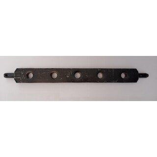 Ackerschiene Kat.2, länge:825mm, 5 Loch, gebraucht, passend für Steyr 188/190/288/290